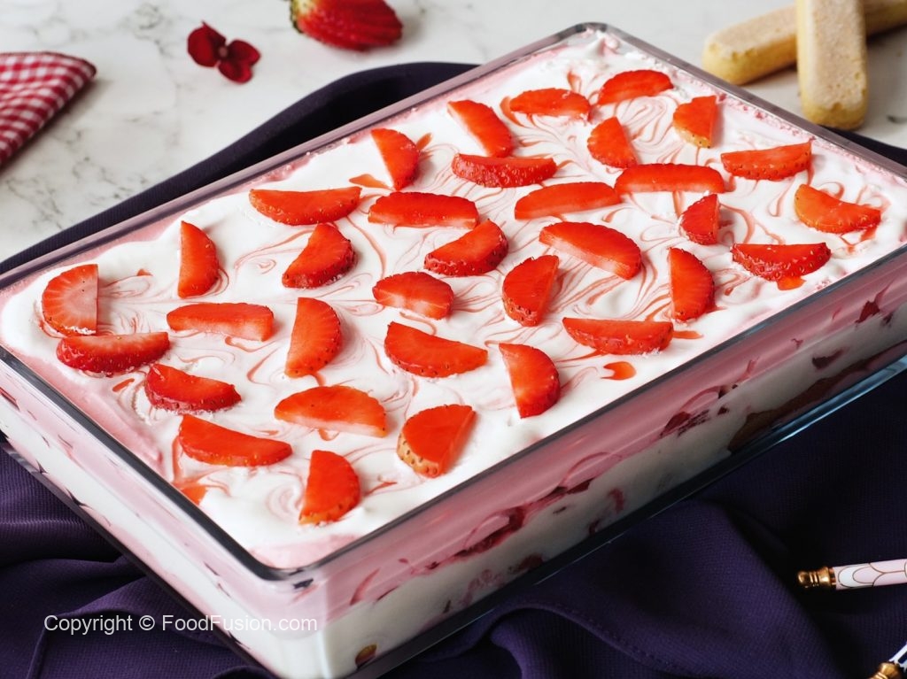 Strawberry Icebox Cake Dessert – Food Fusion - Pakistani's No 1 Quick Recipe Platform